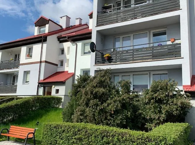 Quatro Апартаменты *